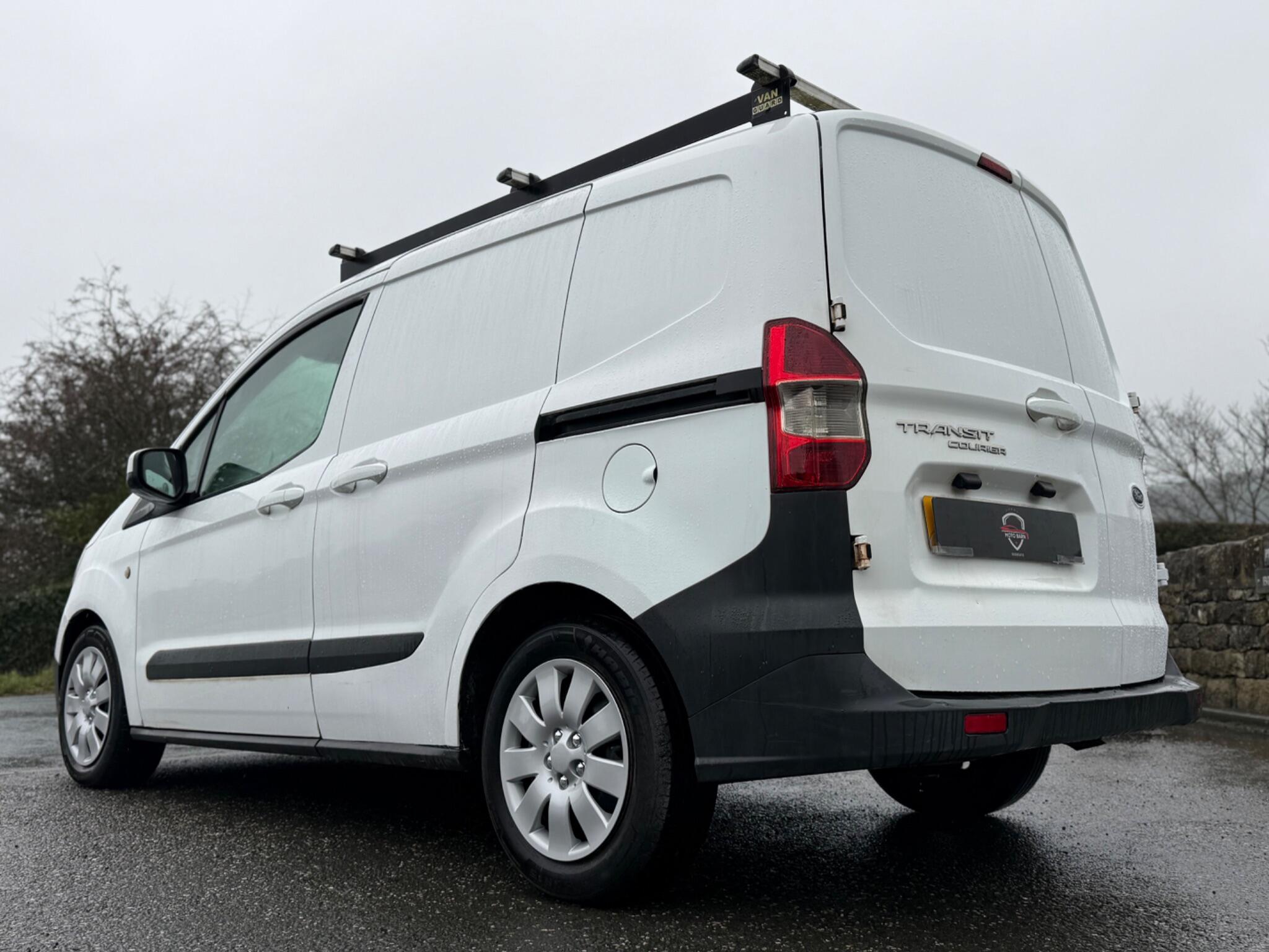 Ford Transit Courier