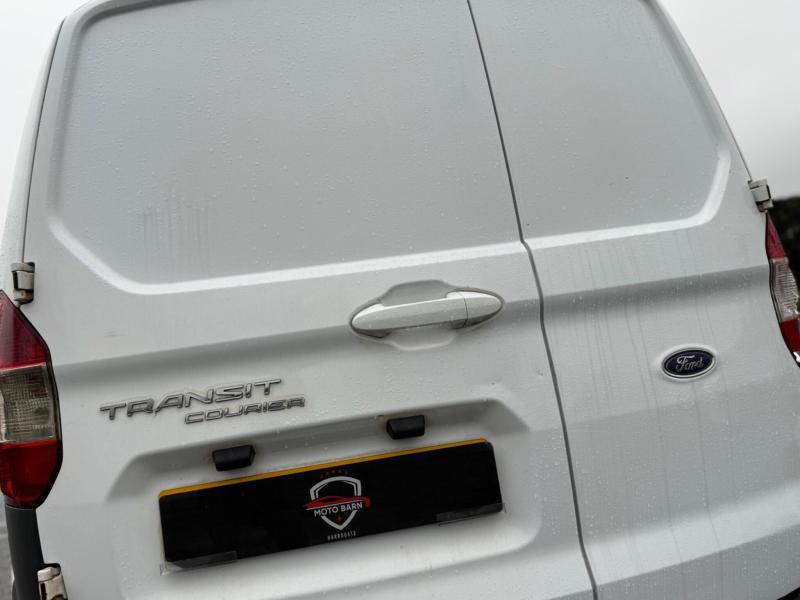 Ford Transit Courier