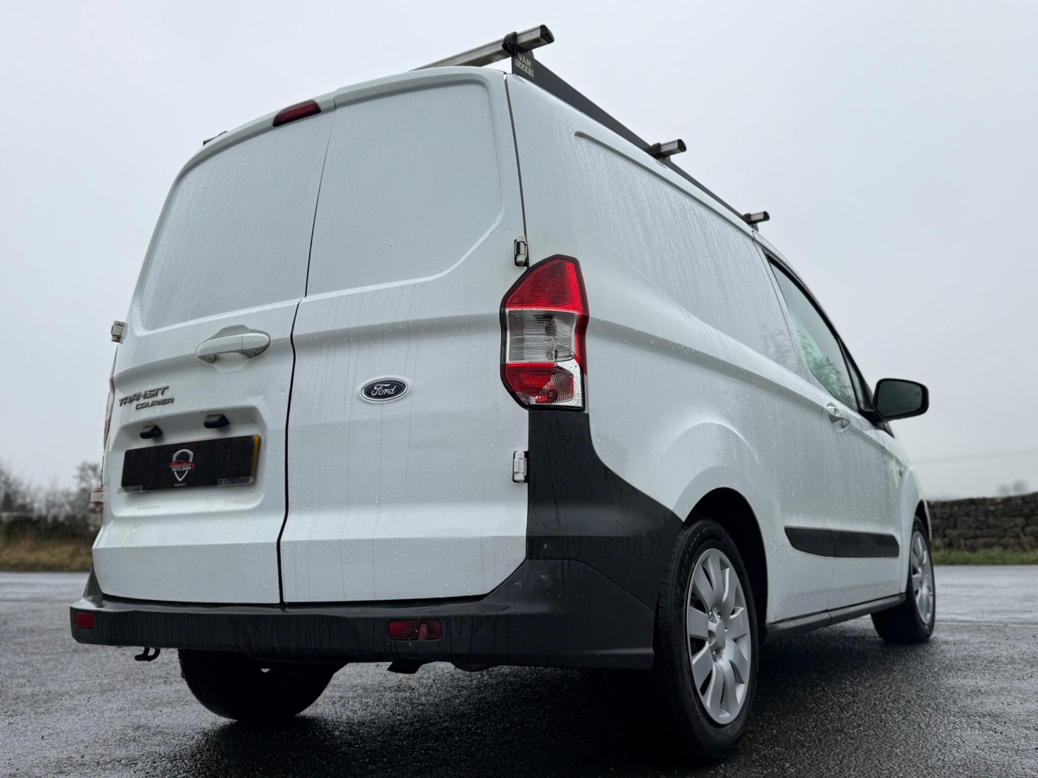 Ford Transit Courier