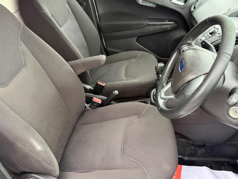 Ford Transit Courier