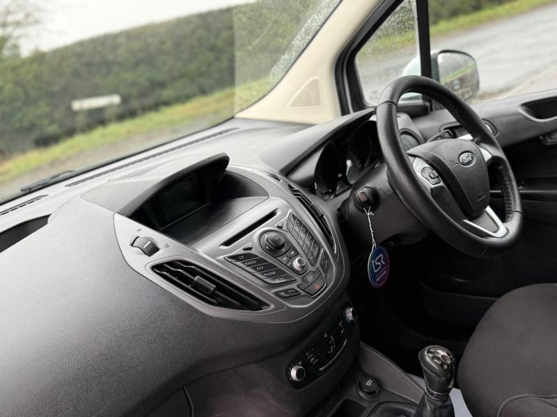 Ford Transit Courier