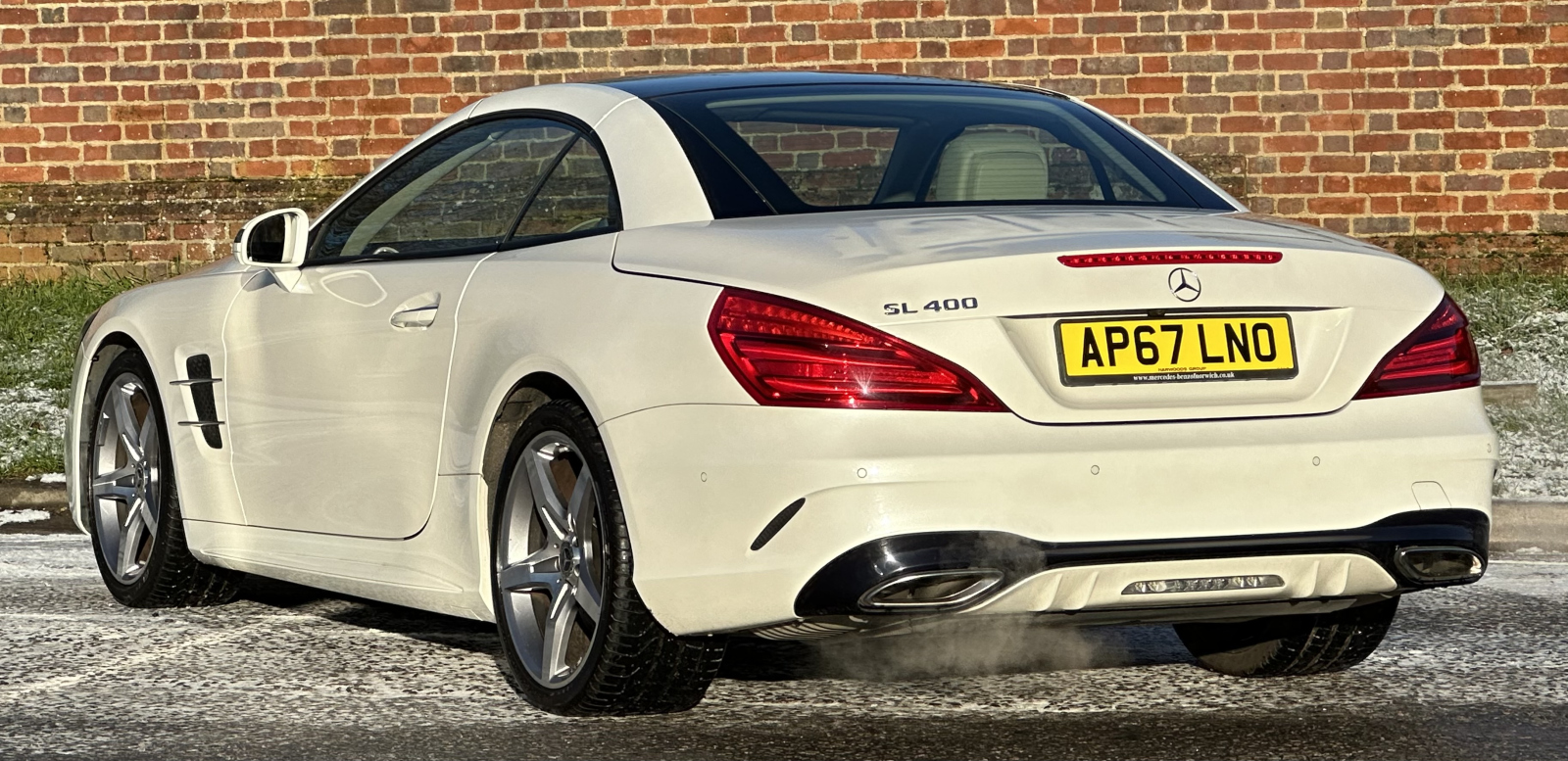 Mercedes-Benz SL Class