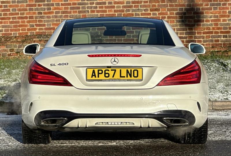 Mercedes-Benz SL Class