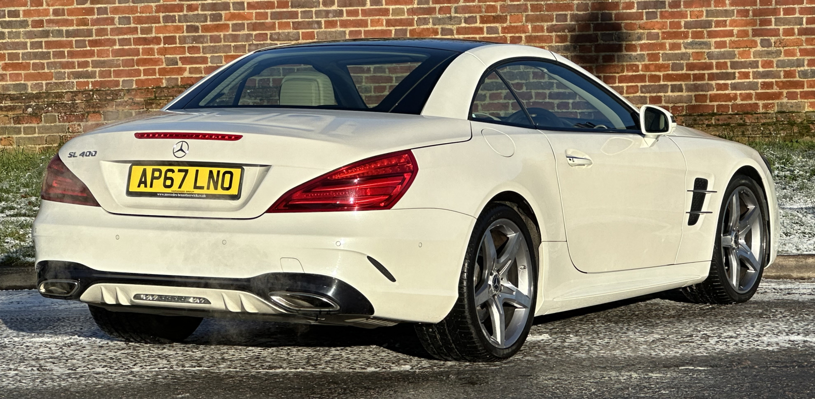 Mercedes-Benz SL Class