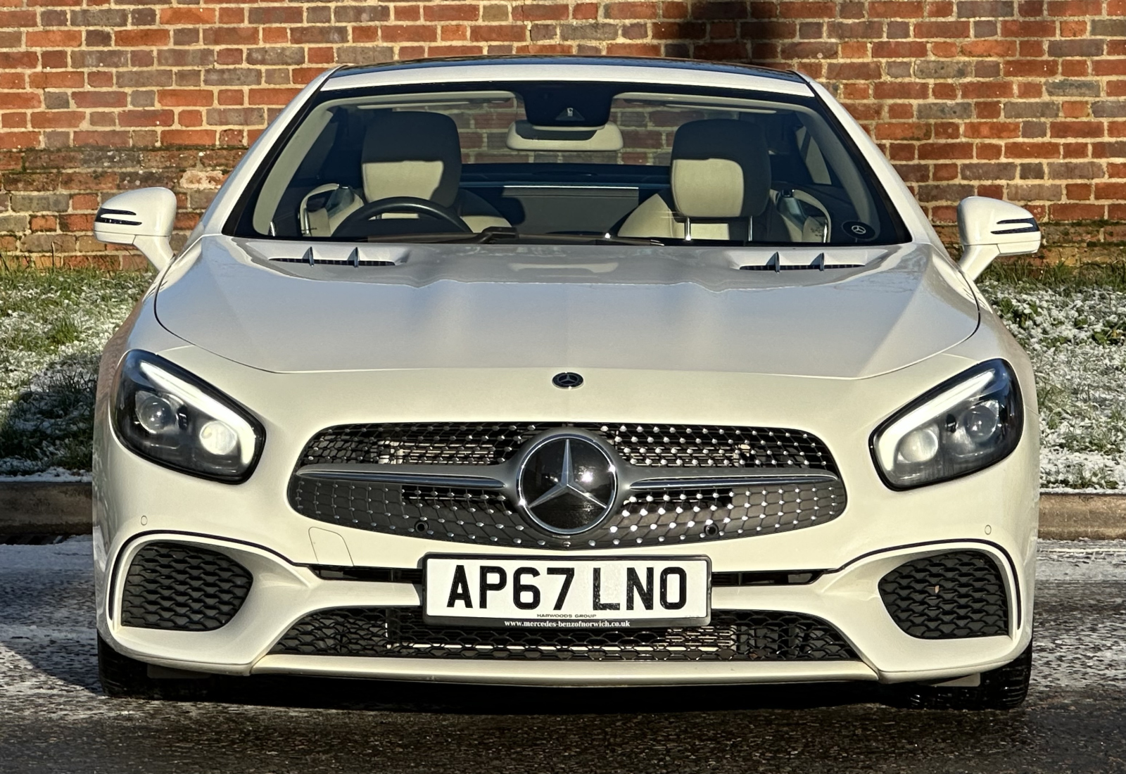 Mercedes-Benz SL Class