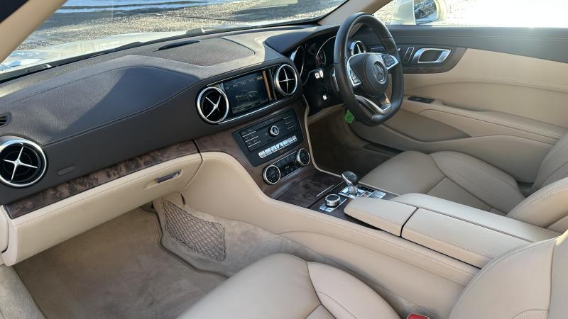 Mercedes-Benz SL Class