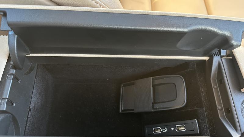 Mercedes-Benz SL Class