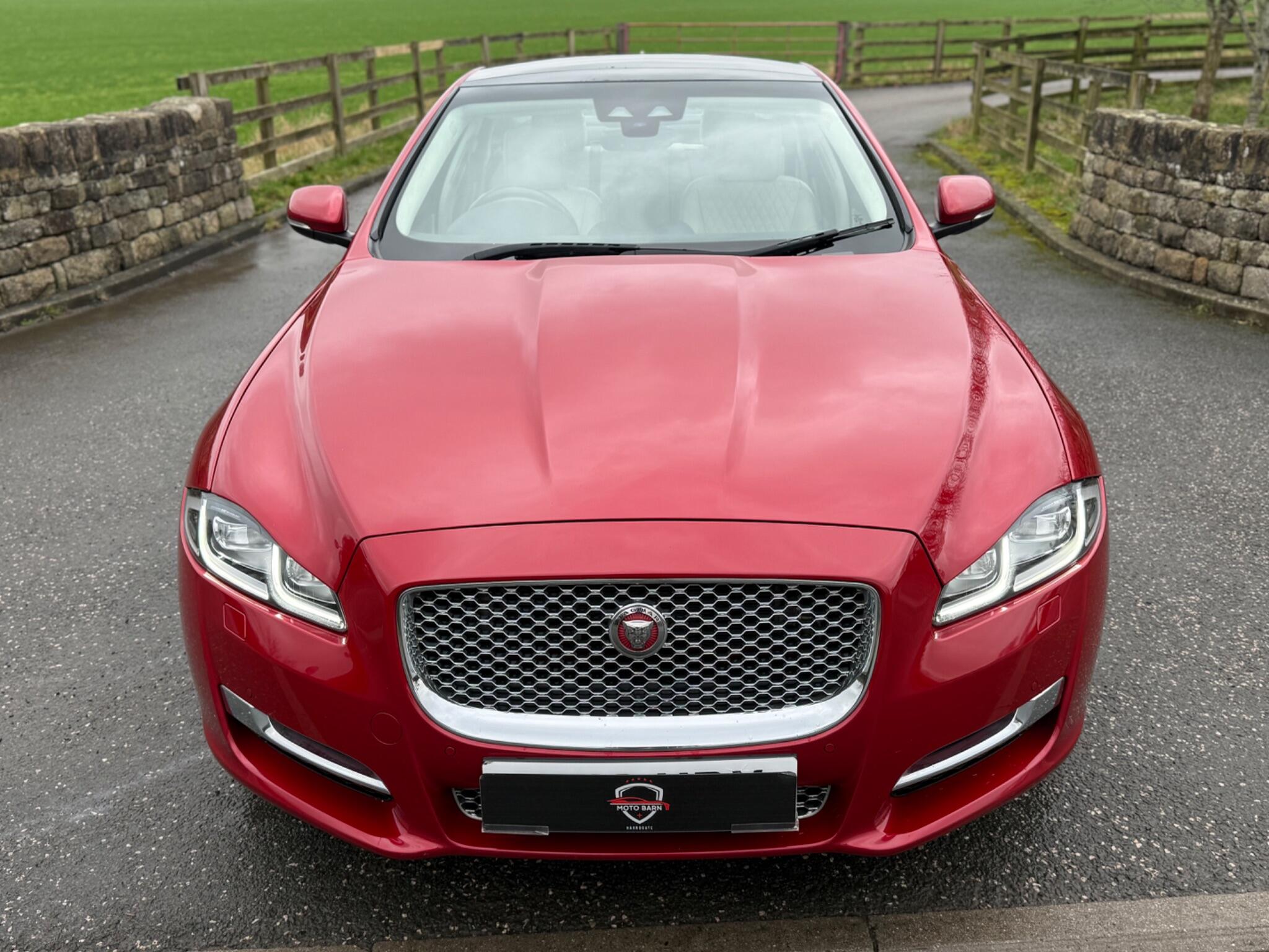Jaguar Xj
