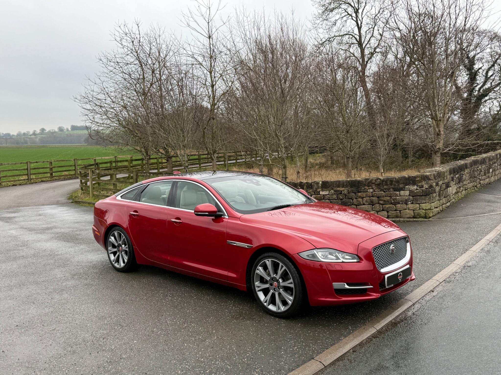 Jaguar Xj
