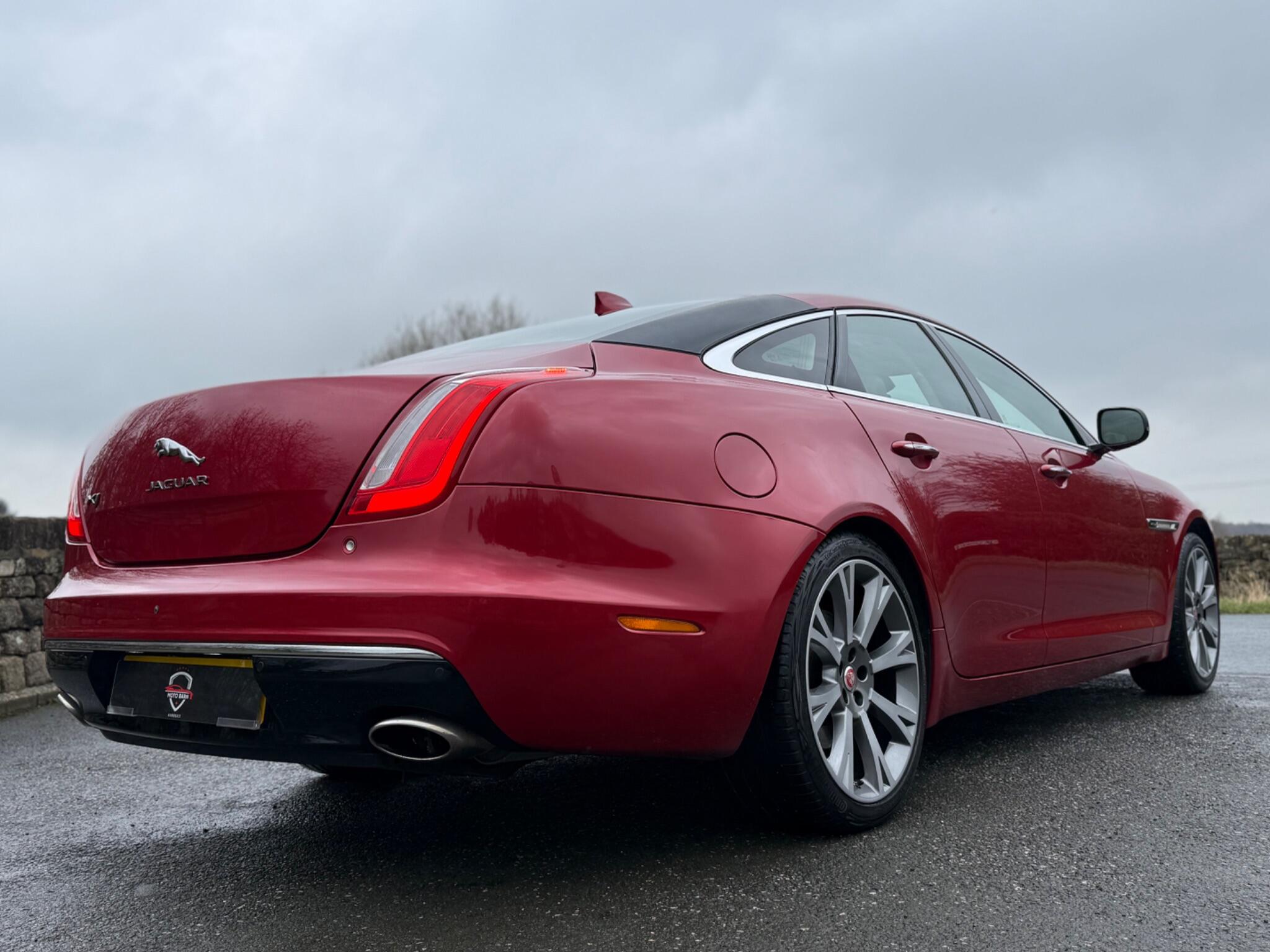 Jaguar Xj