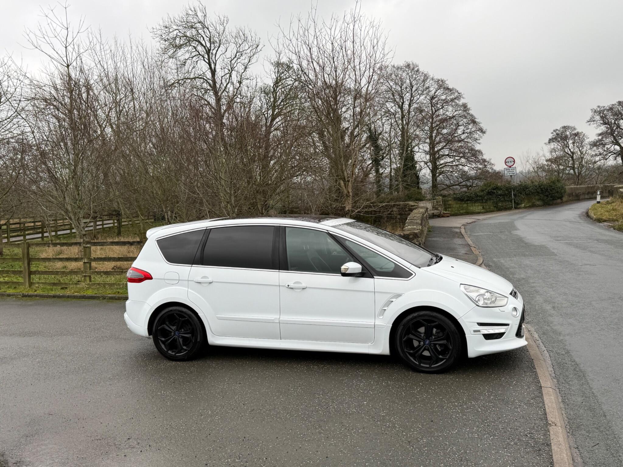 Ford S-MAX