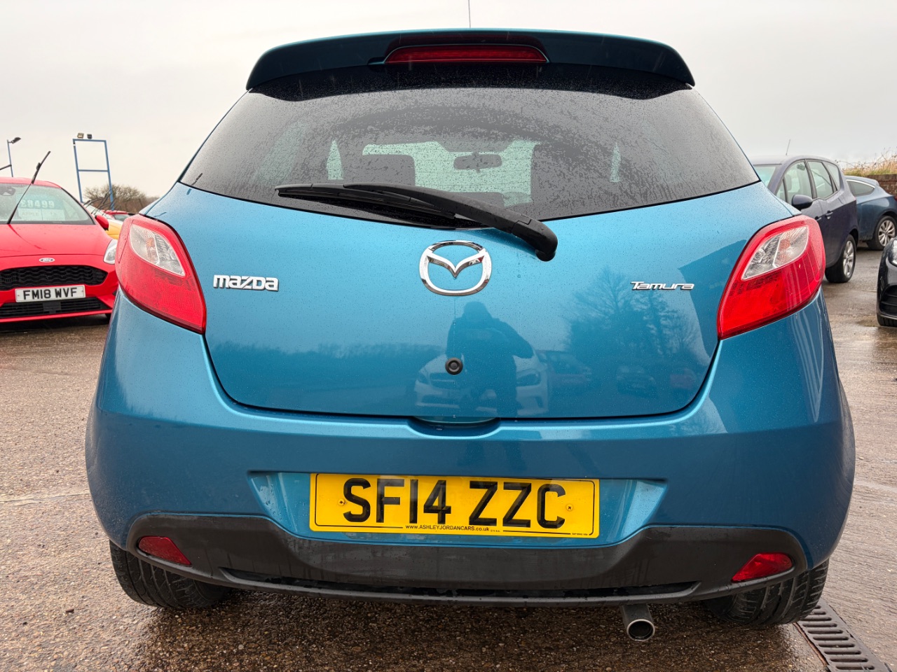 Mazda 2