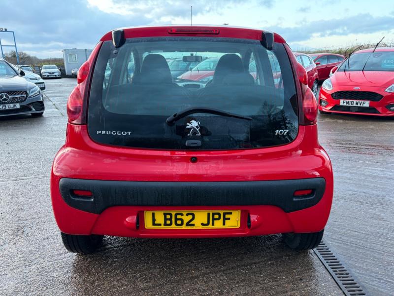 Peugeot 107