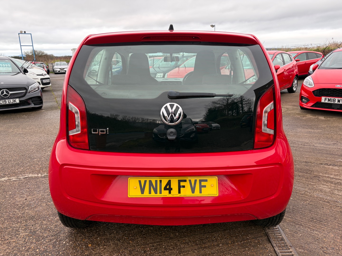 Volkswagen Up