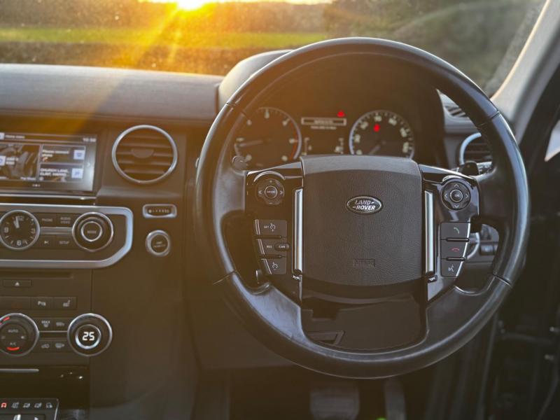 Land Rover Discovery 4