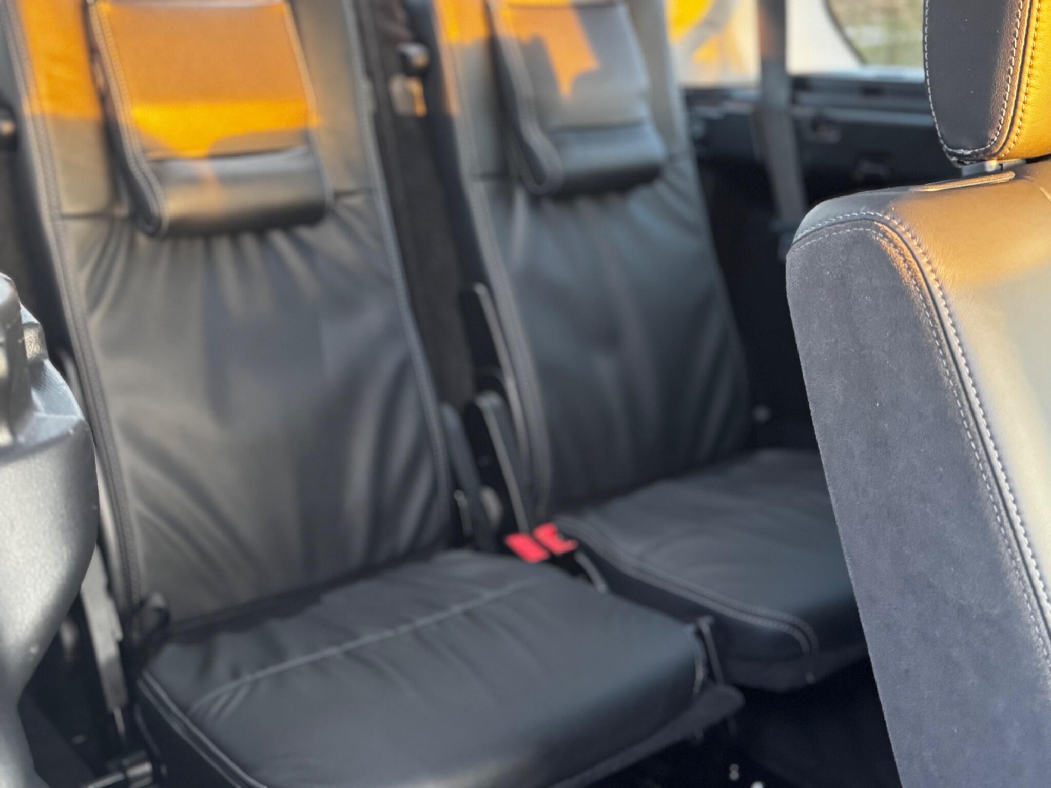 Land Rover Discovery 4