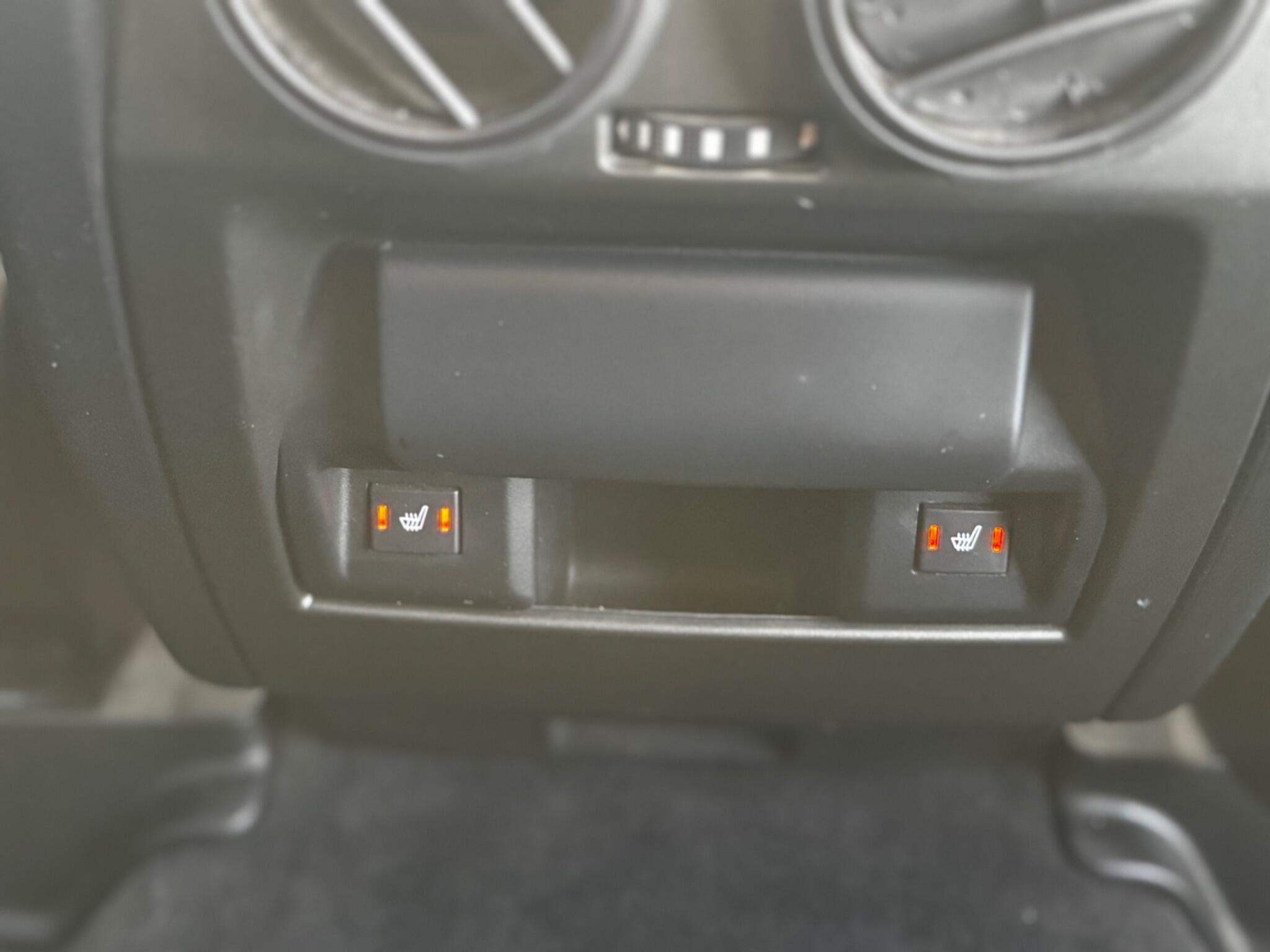 Land Rover Discovery 4