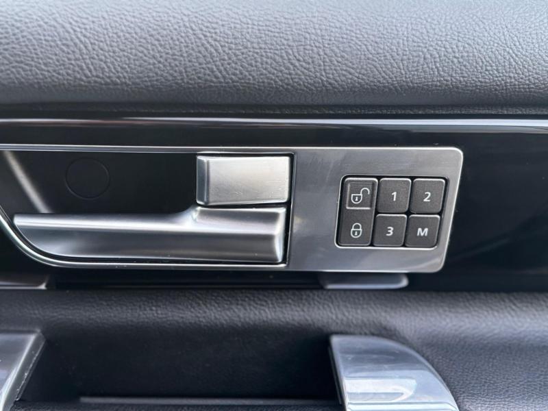 Land Rover Discovery 4