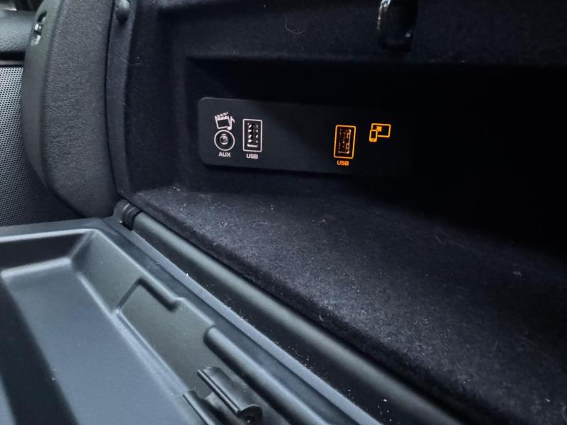 Land Rover Discovery 4