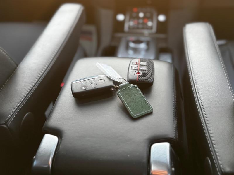 Land Rover Discovery 4