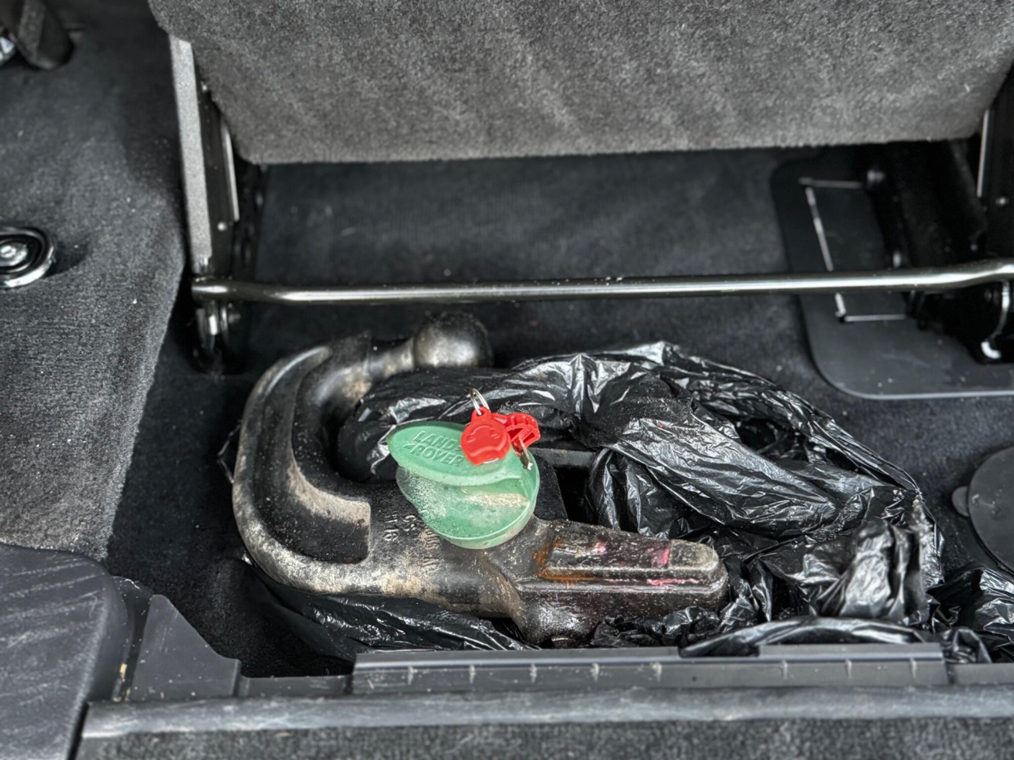 Land Rover Discovery 4