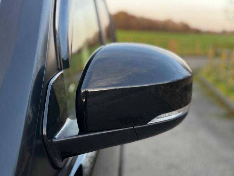 Land Rover Discovery 4