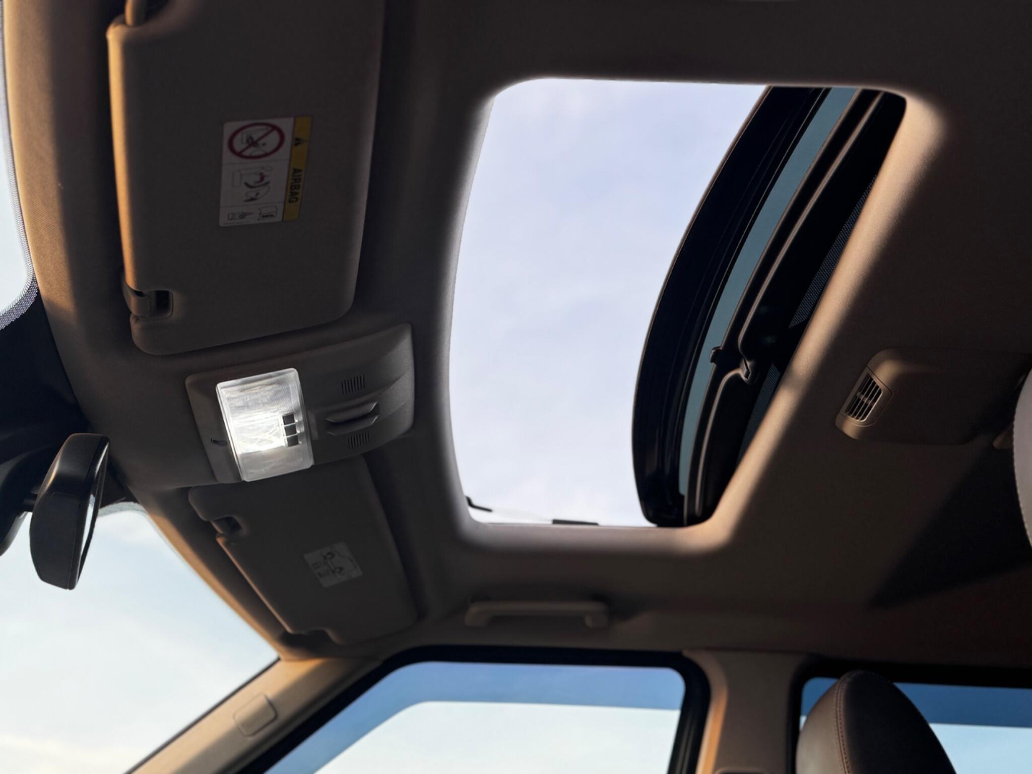 Land Rover Discovery 4