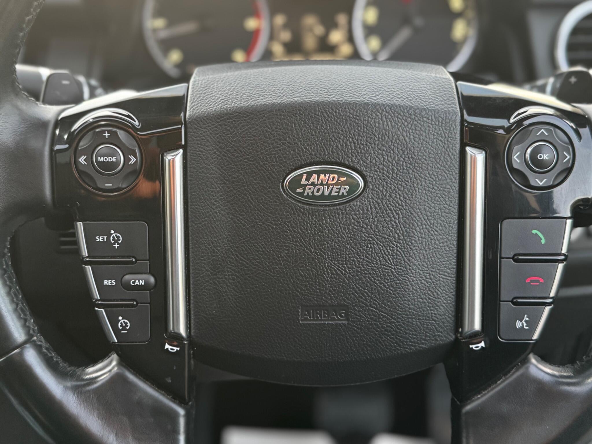 Land Rover Discovery 4