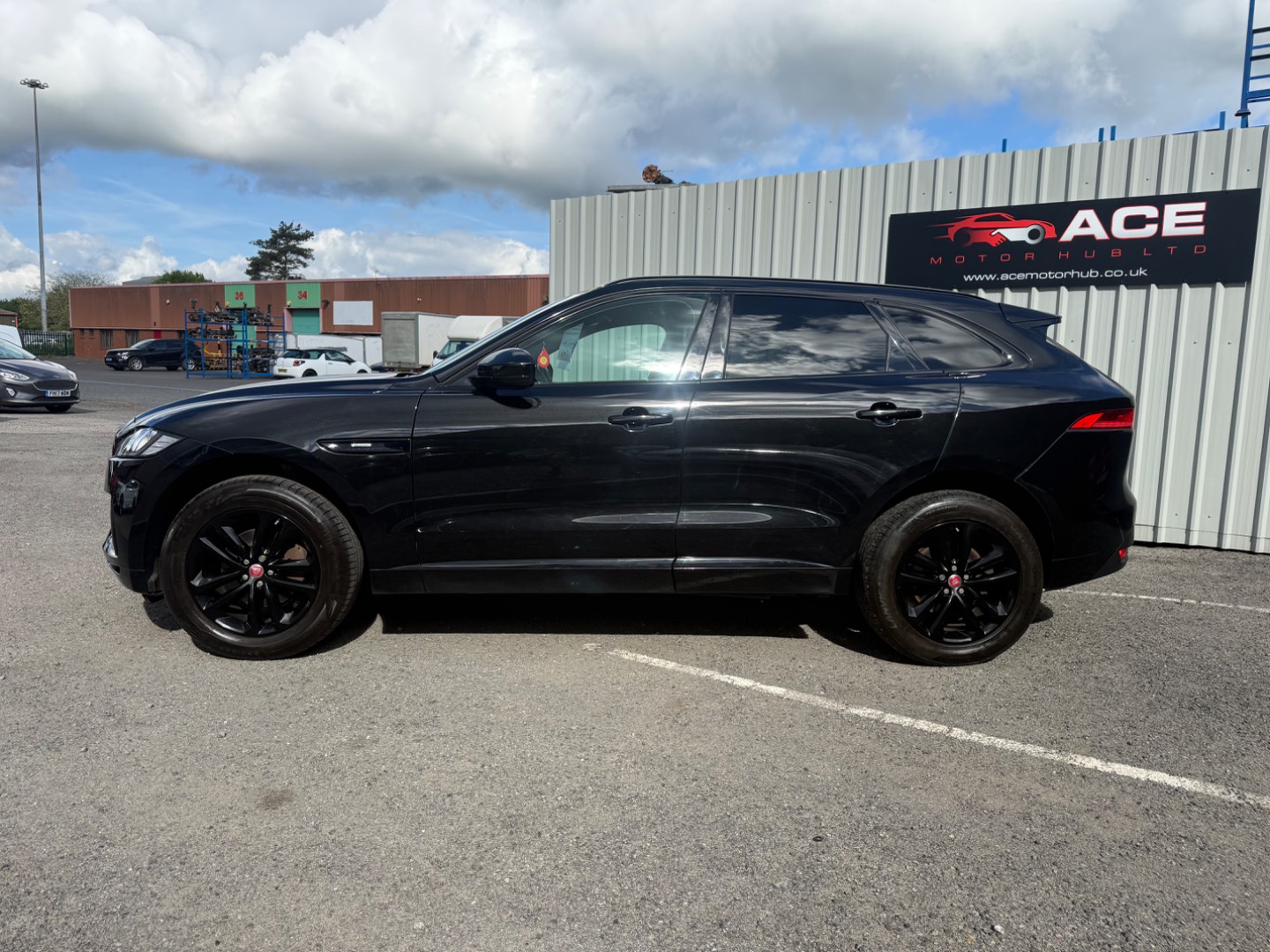 Jaguar F-Pace