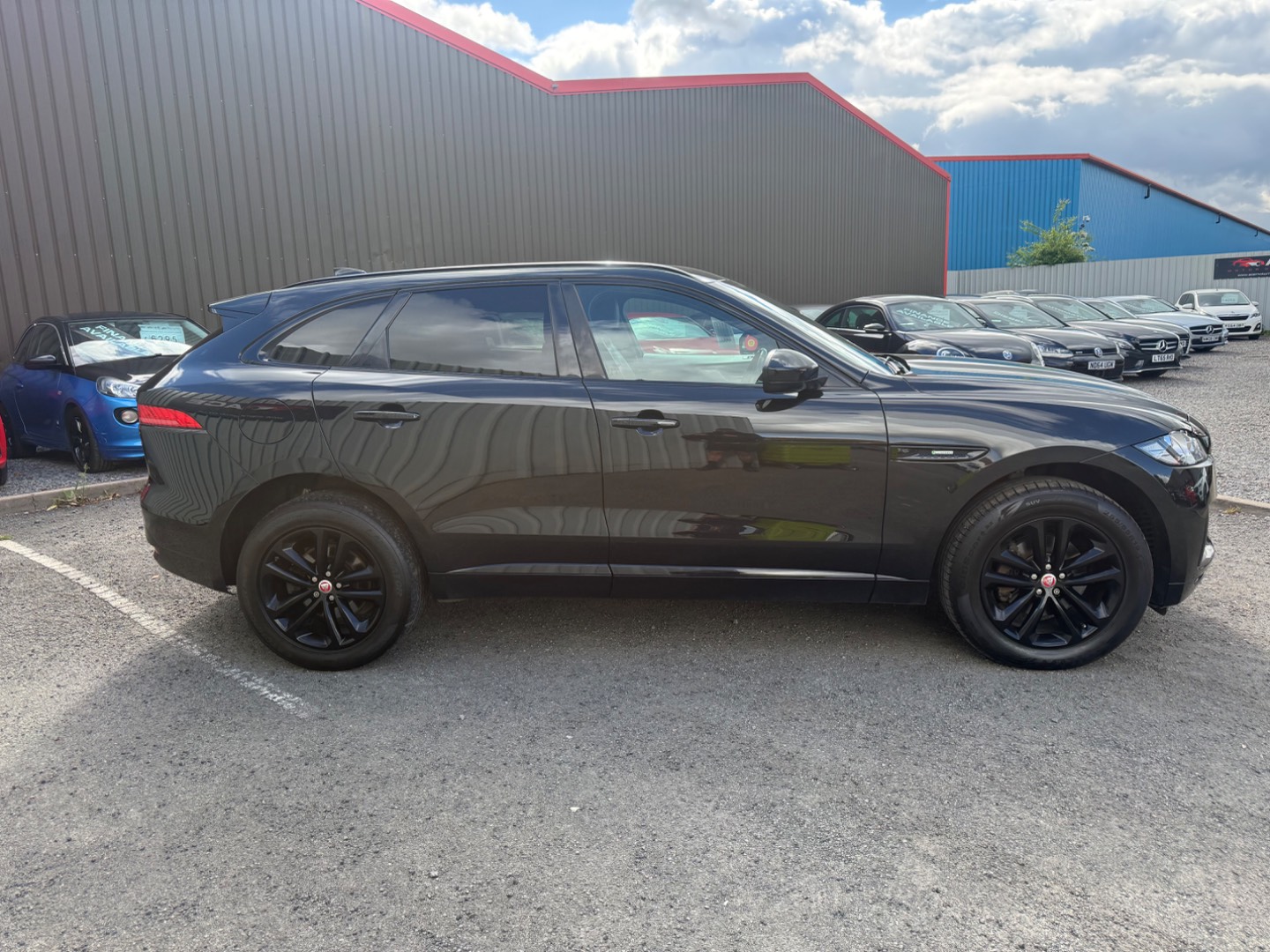 Jaguar F-Pace
