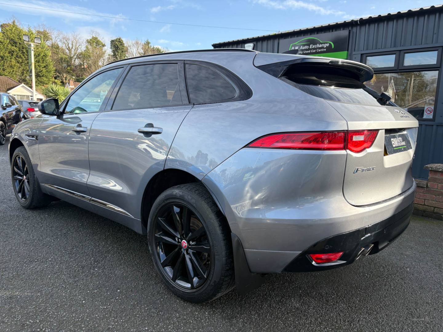 Jaguar F-Pace