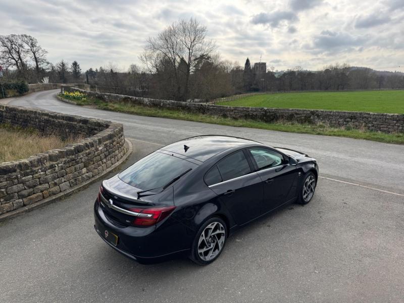 Vauxhall Insignia