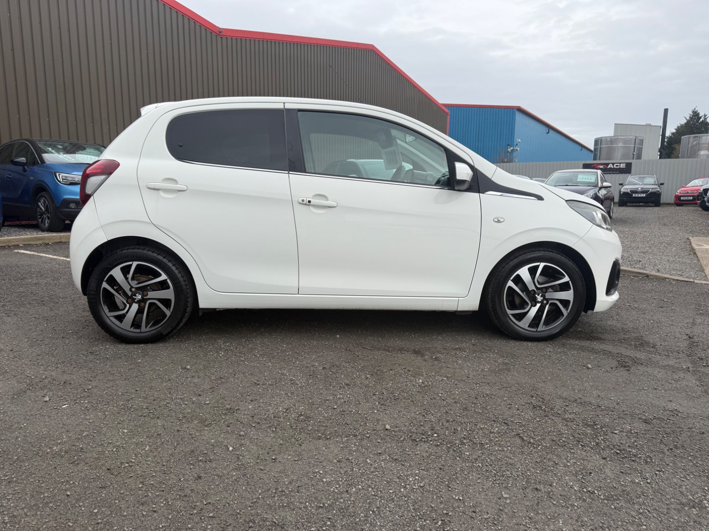 Peugeot 108