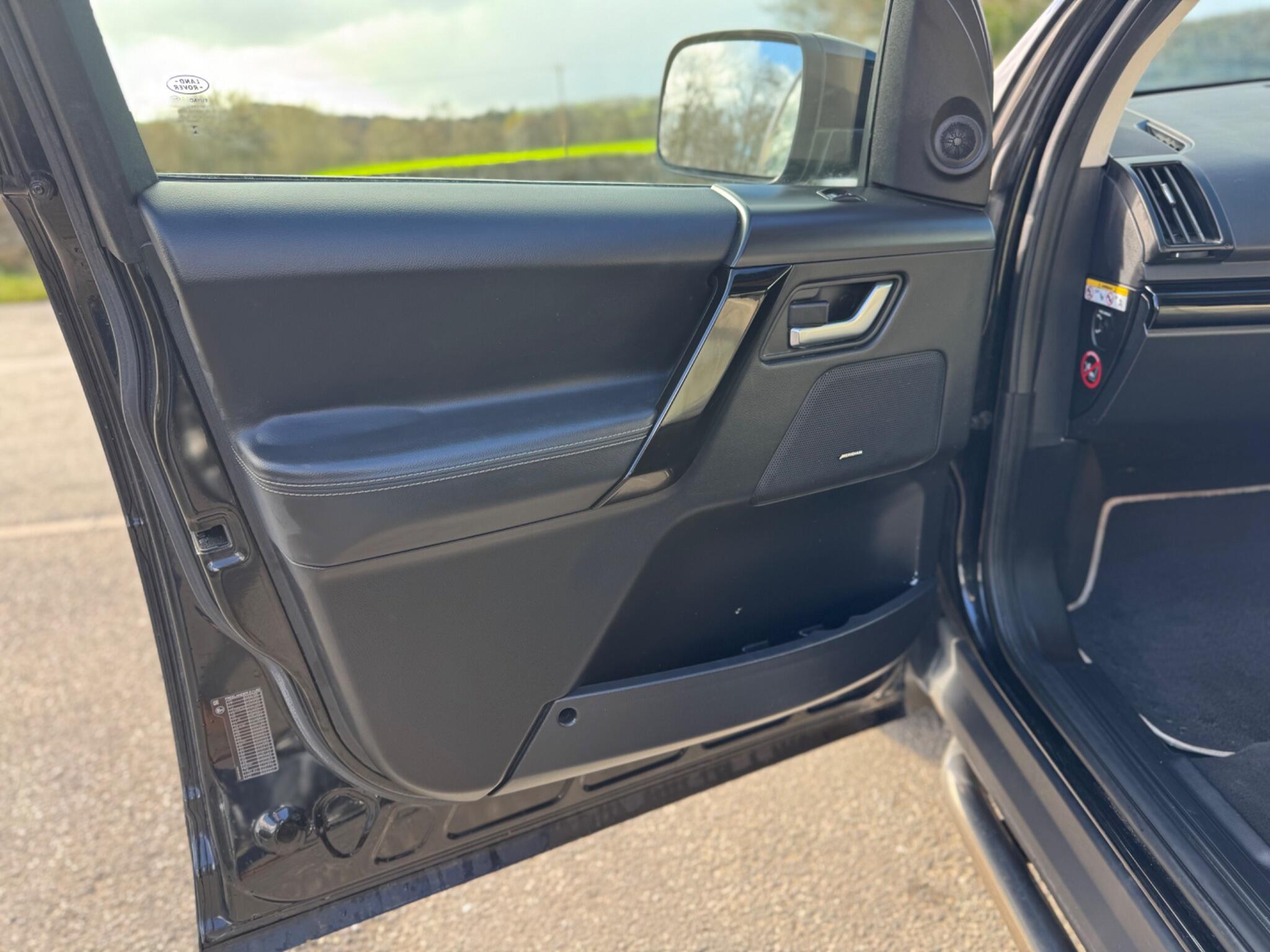 Land Rover Freelander 2