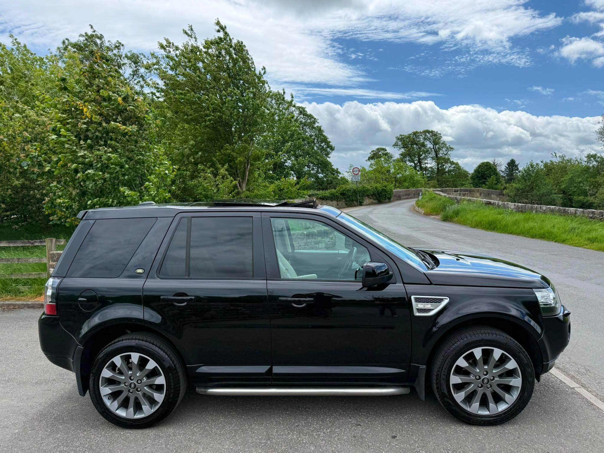 Land Rover Freelander 2