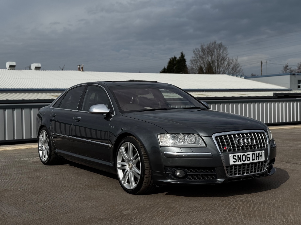 Audi A8