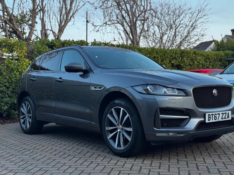 Jaguar F-Pace