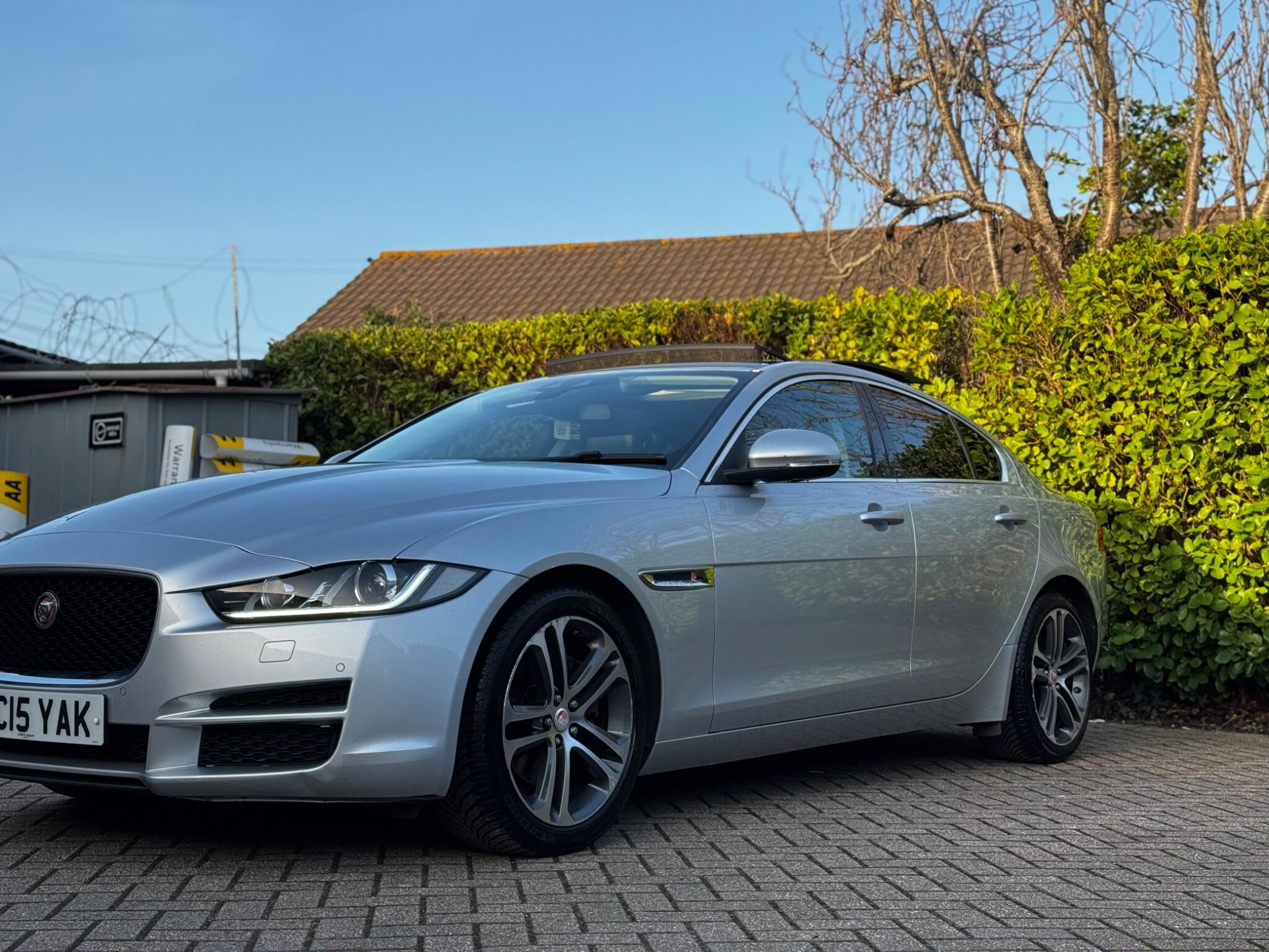 Jaguar XE