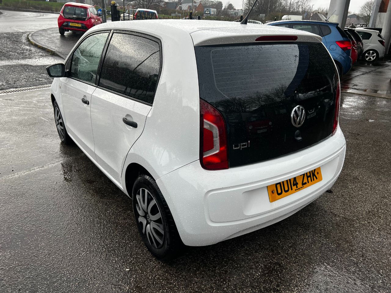 Volkswagen Up
