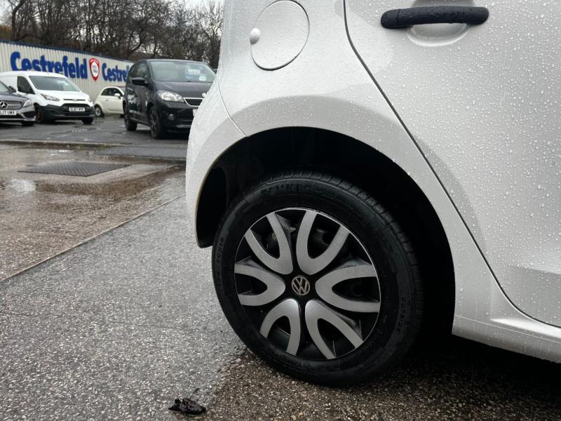 Volkswagen Up