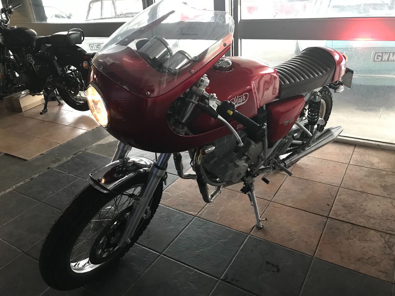 Mash Tt 40 Cafe Racer