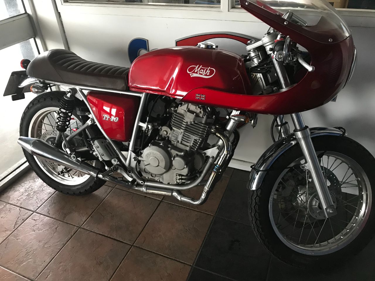 Mash Tt 40 Cafe Racer