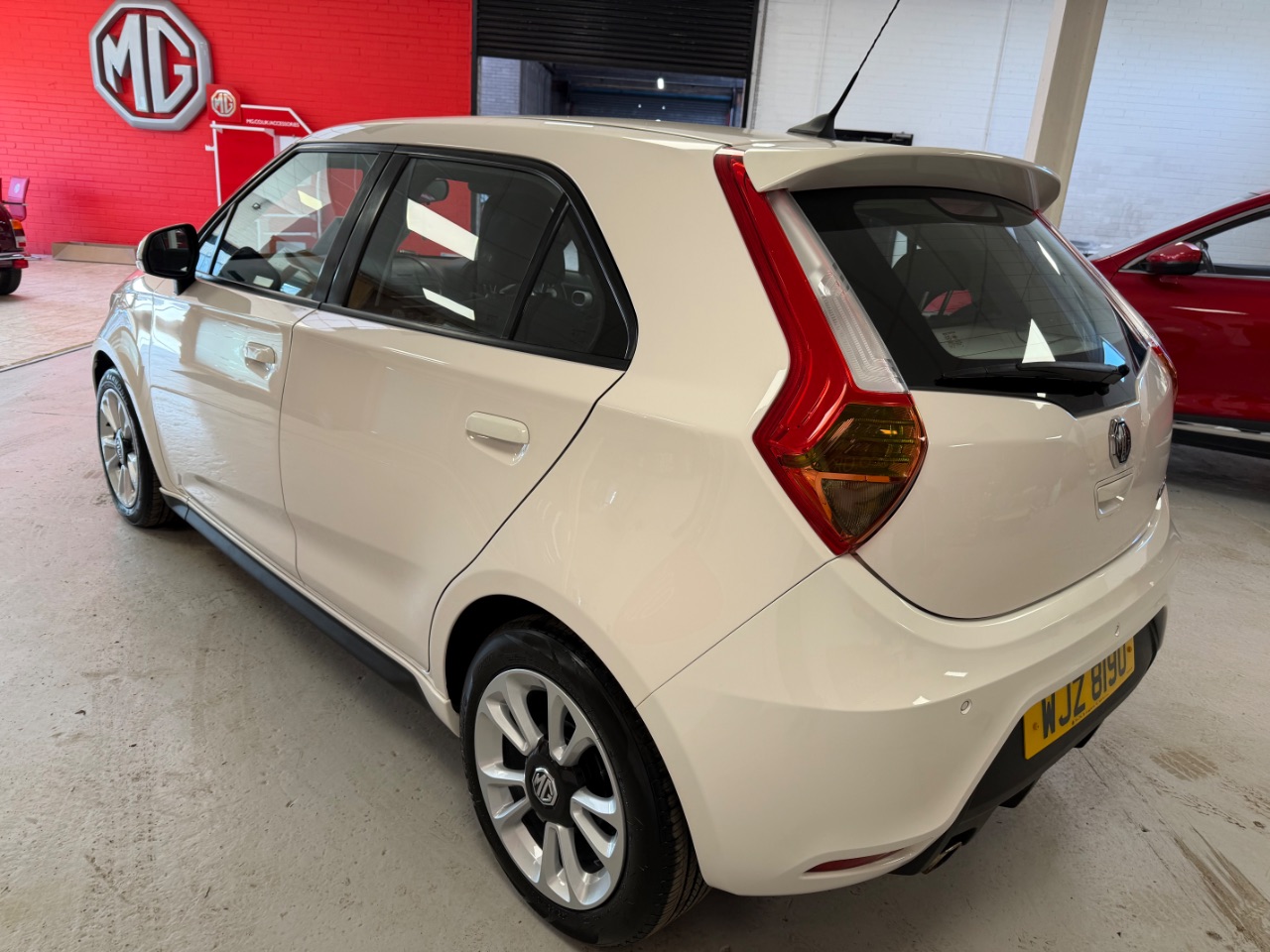 MG Motor UK MG3