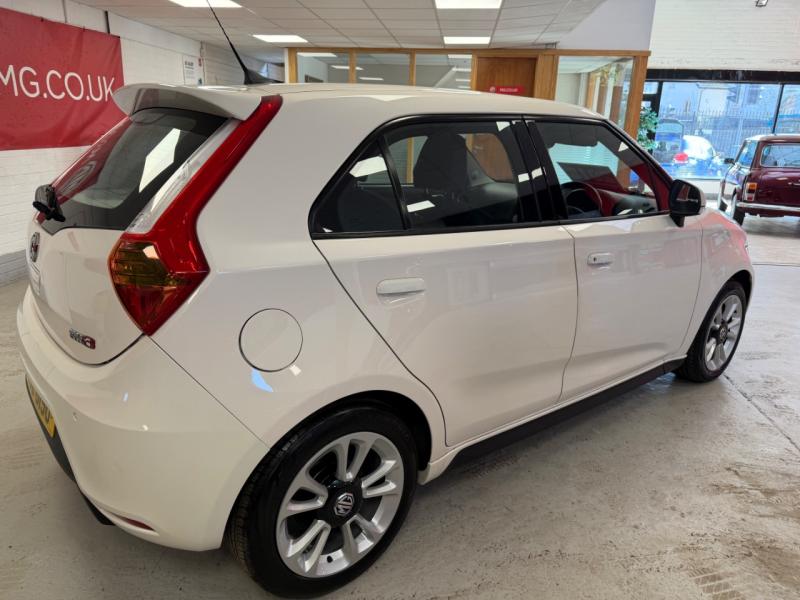 MG Motor UK MG3