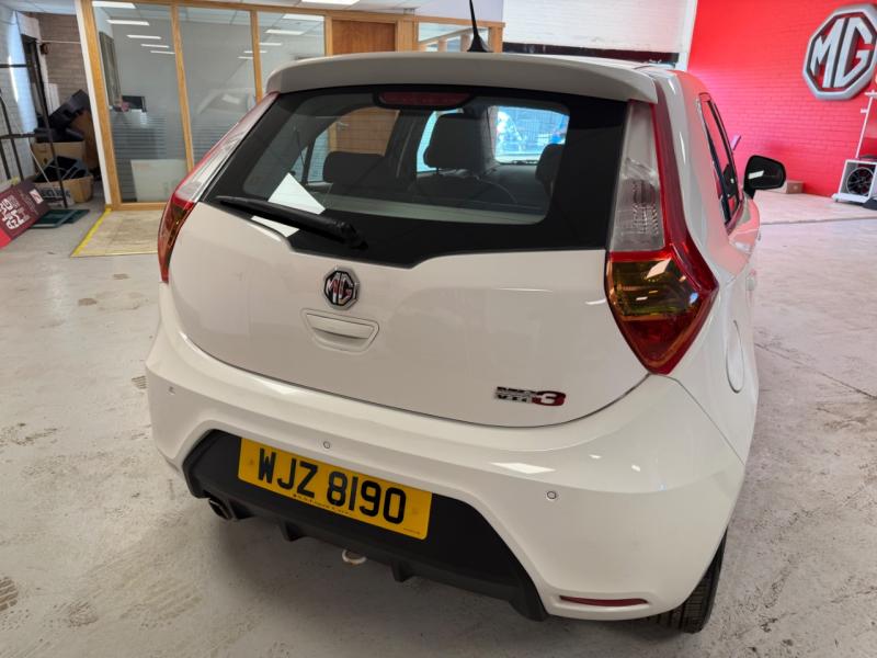 MG Motor UK MG3