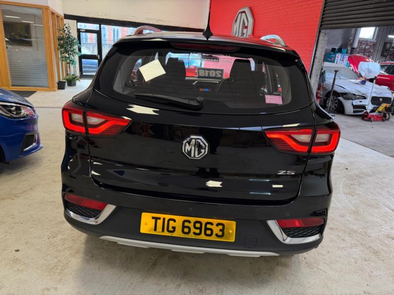 MG Motor UK ZS