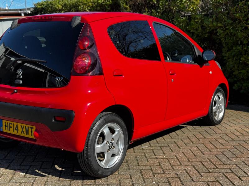 Peugeot 107