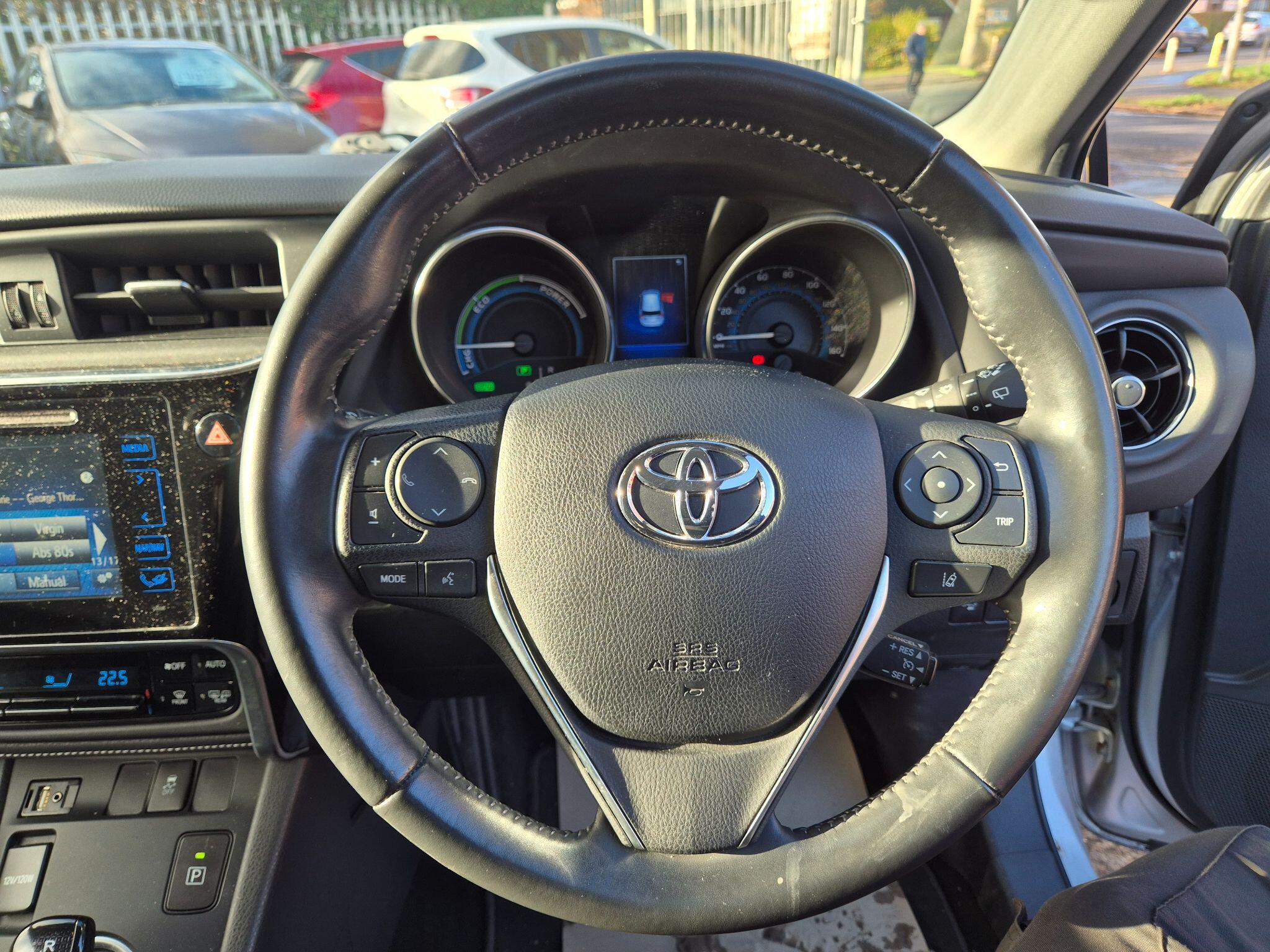 Toyota Auris