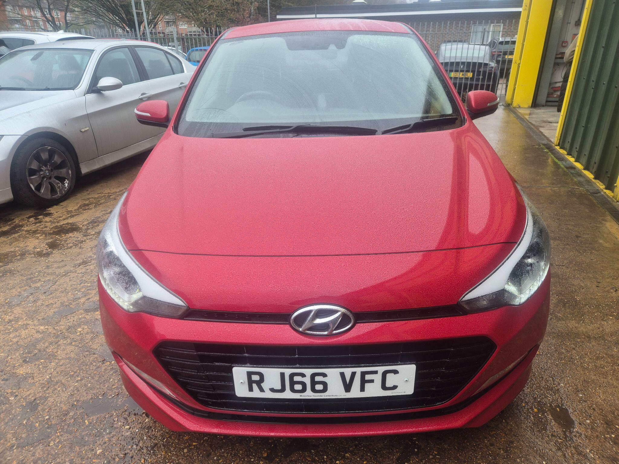 Hyundai i20