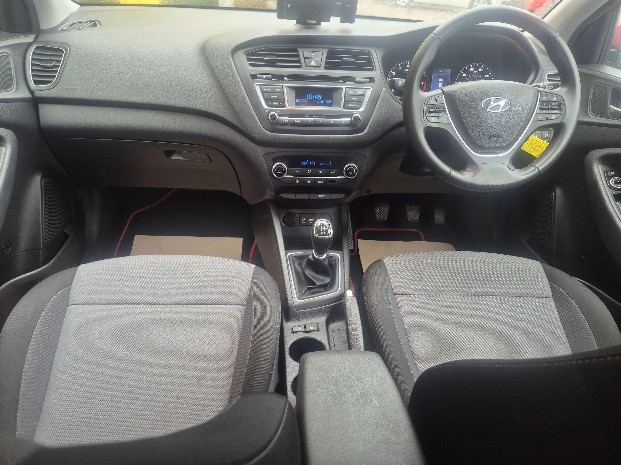 Hyundai i20
